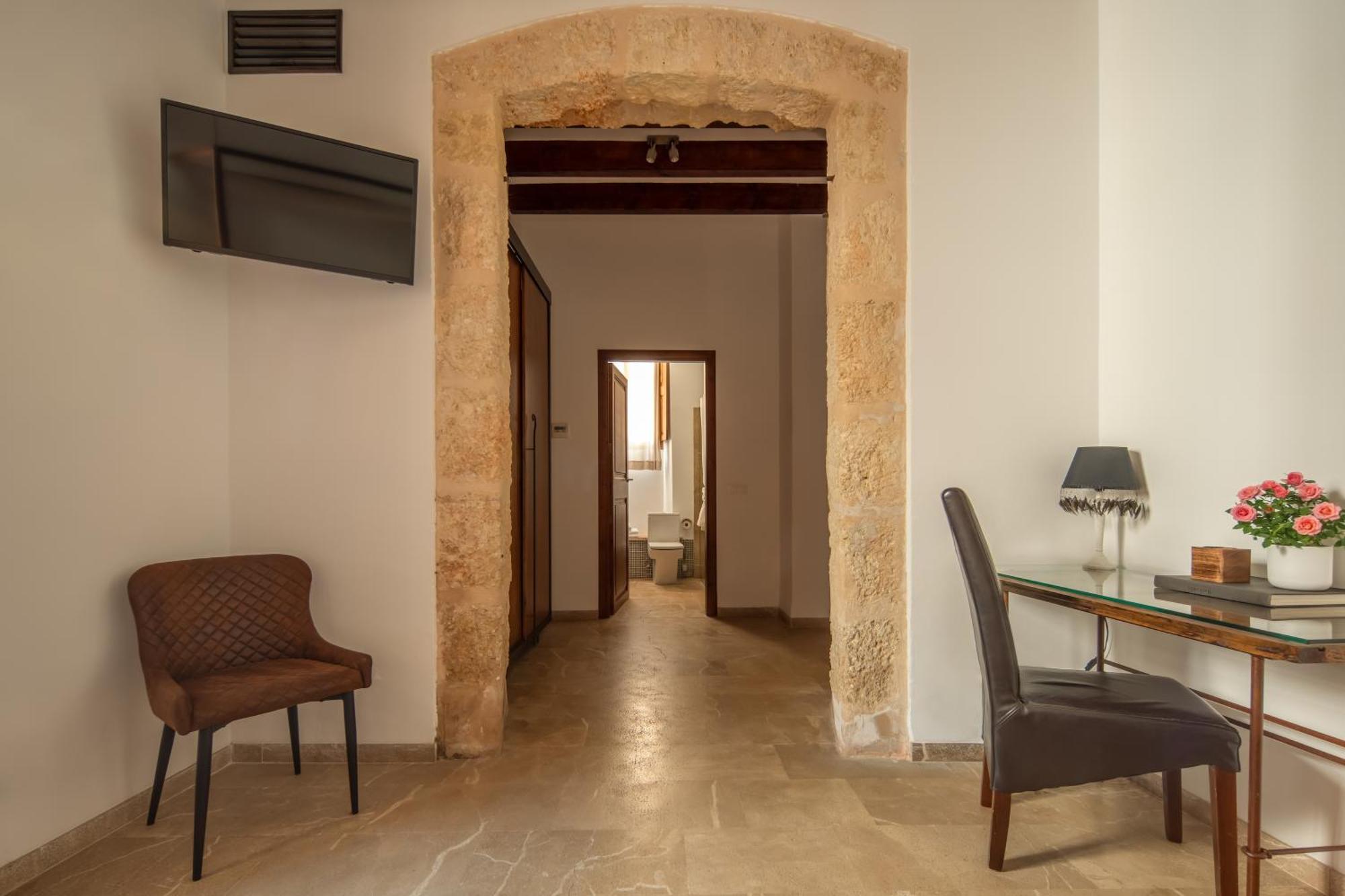 Can Joan Capo - Adults Only Sineu  Ngoại thất bức ảnh