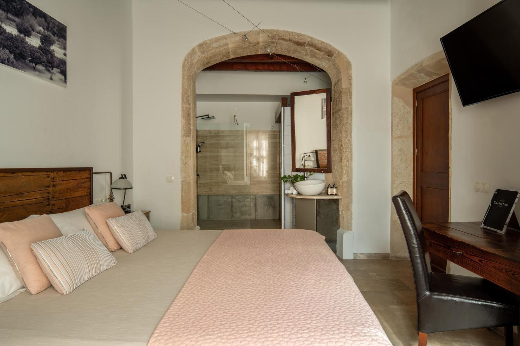 Can Joan Capo - Adults Only Sineu  Ngoại thất bức ảnh